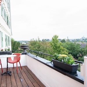 Deluxe Zimmer mit Kingsize-Bett